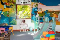 Castello Beach Hotel - parkir