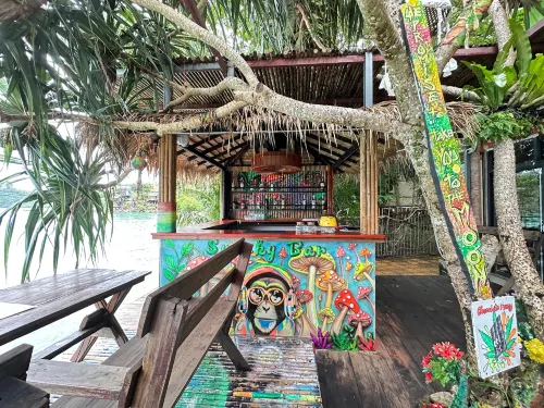 Phi Phi Green House & Sunsky Hostel - Pensions