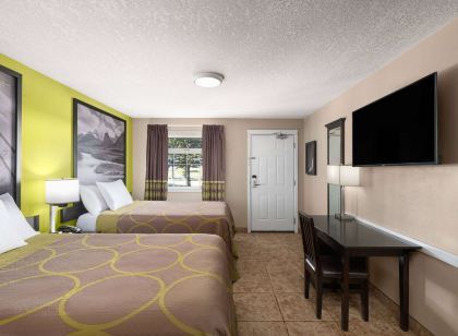 Super 8 by Wyndham Fort McMurray