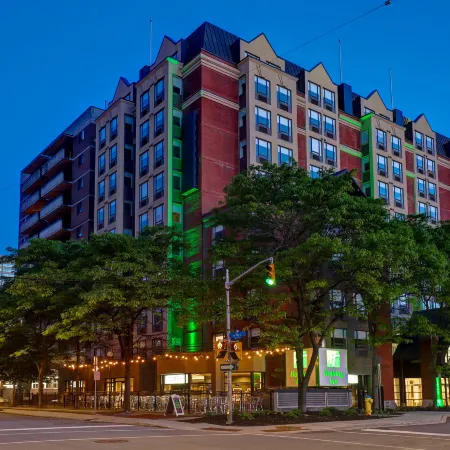 Holiday Inn OTTAWA DWTN - PARLIAMENT HILL by IHG