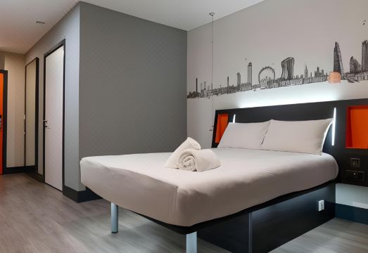 이지호텔 더블린 시티 센터 외관