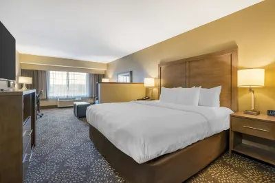 Best Western Columbia River Waterfront Hotel Astoria Hotels in 