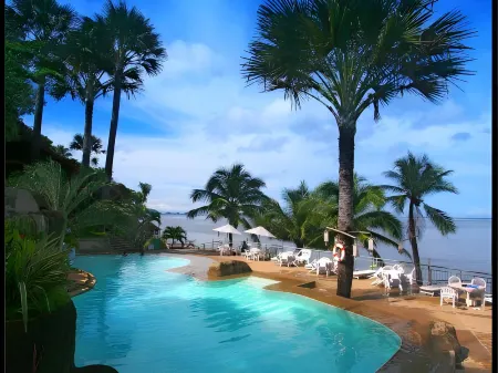 Eagle Point Beach and Dive Resort