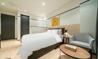Incheon Nonhyeon Sorae Port Brown Dot Hotel