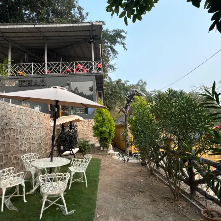 Inscape Eco Village Отели в г. Панчкула