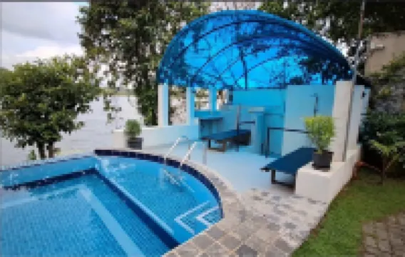 Myh - Lake Front Pvt Villa with Staff and Includes Free Breakfast of Your Choice