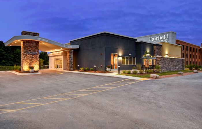 Fairfield Inn & Suites Milwaukee North