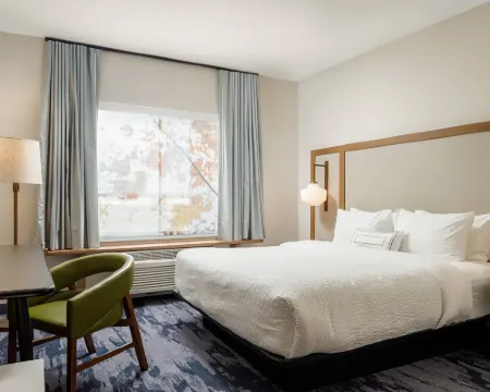 Fairfield Inn & Suites Salina Hotels in Salina