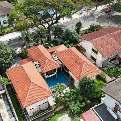 1km to KLCC 6R5B Private Pool Bungalow Hotel Exterior
