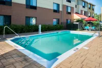 TownePlace Suites Huntington - piscina