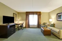 Hilton Garden Inn Woodbridge Hotels in Woodbridge