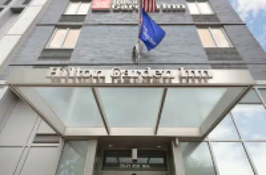 ฮิลตันการ์เด้นอินน์ ลองไอแลนด์ซิตี้ นิวยอร์ก โรงแรมใน