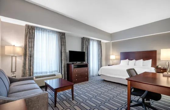 希爾頓歡朋套房酒店-普羅維登斯