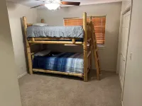 Ben Ranch House overlooking river - Full 3 Bedroom house. Minutes from Fairfax.