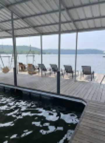 Smith Lake Home-Great Location- New Bentley Tritoon Available