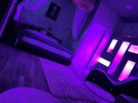 Secret Love Room Perpignan Full Équipé et Parking Privée Отели рядом с достопримечательностью «Университет Перпиньян Виа Домитьа»