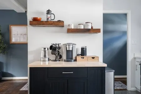 Del Ray Alexandria 4-Bedroom Home, Family Friendly, 10Min/DC Отели в г. Александрия