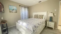 Sunshine Oasis 2 With Heated Saltwater Pool Just Minutes to Gulf Beaches