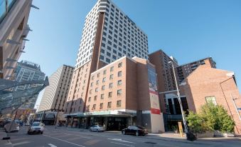 DoubleTree by Hilton Ottawa Downtown