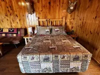 The Cozy Den Hotels in Menifee County