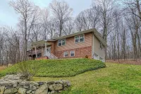 Charming Home in Cold Spring -18 mil or 30 mins drive to West Point 보그 브룩 유니크 에어리어 주변 호텔