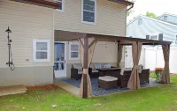 Cozy 4-bedroom house in North Cape May with WiFi, AC, sleeps 8