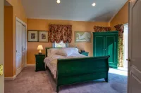 Twin Peaks in the Catskills Hotels in Roxbury