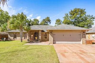 Sweet Home Alabama Hotels near Foley Beach Express Industrial Park