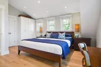 Luxury Chateau West End, Walkable, Kiehl's, Sonos, Private Outdoor Entertaining
