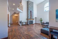 New 7500 sf, 5Br/7BA/Basement Within Walking Distance to the Clark Fork River.