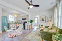 The Artist-cute 2/1 and only 8 minutes to downtown