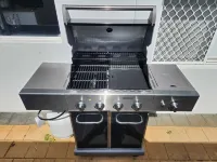 Sunny Scarborough Stay-Freshly Renovated!