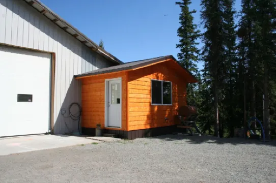 Brand New! Lake Front Rental With Mountain Views 瓦爾迪茲-科爾多瓦人口普查區酒店