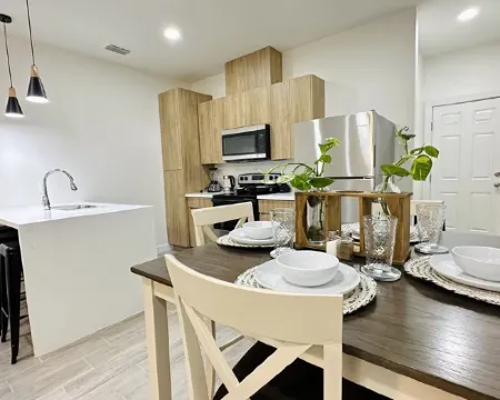 NEW Mcallen Apartament Hotels in Pharr