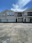 Vacation Paradise near beach sleeps 6+