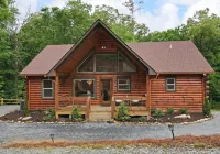 Summer Vaca Deals-Book Today; 8 Min to Downtown - Hot Tub, Game Rm, Firepit