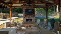 River Front Cabin - Fish, Kayak, Relax 40 min. to Auburn, 1 hr. to Talladega