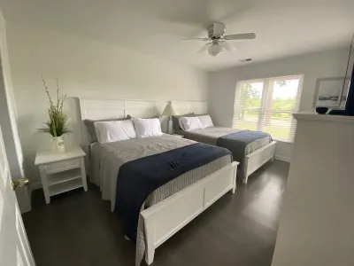 “The Egret” Newly Remodeled, Ground Level Condo
