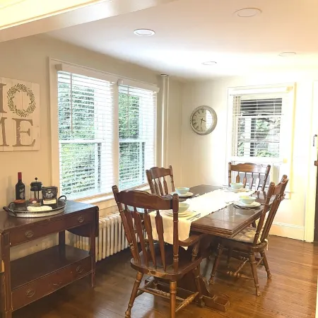 Quarry Landing - Center of Town & River View - 3 Bedroom