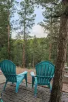 Pet Friendly Mountain Getaway w/ Hot Tub & Game room