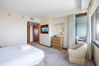 Luxury Brickell Bay View Condo AKA Hotel 33rd Floor