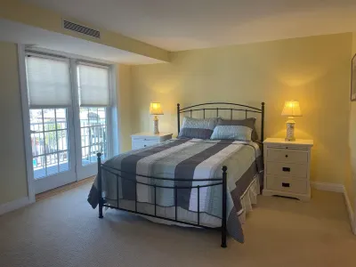 Gorgeous ocean front condo at the Grand Victorian right in the center of it all!