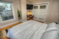 Sisu Shores: Lakefront Home with Private Beach and Wood Burning Sauna