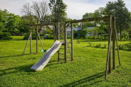 The Willow Street Cottage / Close to Willow Valley / 2 Bed / 1 Bath