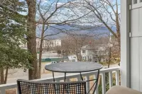 Suite 5, Quick Stroll to Downtown Black Mountain