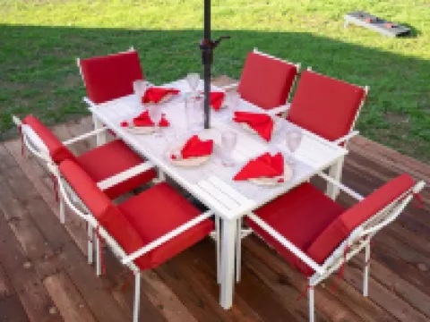 Modern home, Dog Agility Run, Game Room, Fire Pit & New Playground Hotels in Atascadero