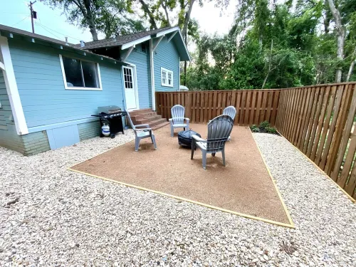 The Sweet Magnolia is just blocks from both downtown Nacogdoches & SFA campus!