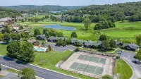 4BR/3BA Old Kinderhook Family Gathering and Golfing Getaway!!!