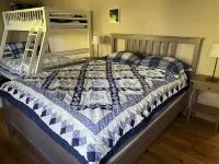 Spacious, Family Friendly, Hot Tub, Game Room, Forest View, Fireplace, 2 decks