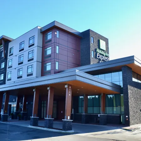 Holiday Inn Express & Suites CHILLIWACK EAST by IHG